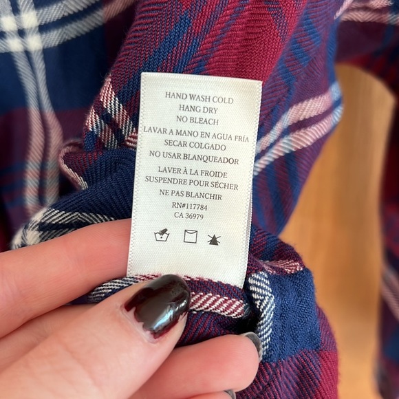 Rails Sloane Plaid Front Tie Cropped Shirt - Picture 11 of 11